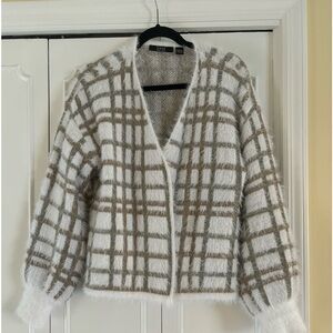 Women's Sexy Glamour Fluffy Eyelash Open Front Cardigan Sweater Sz L NWOT